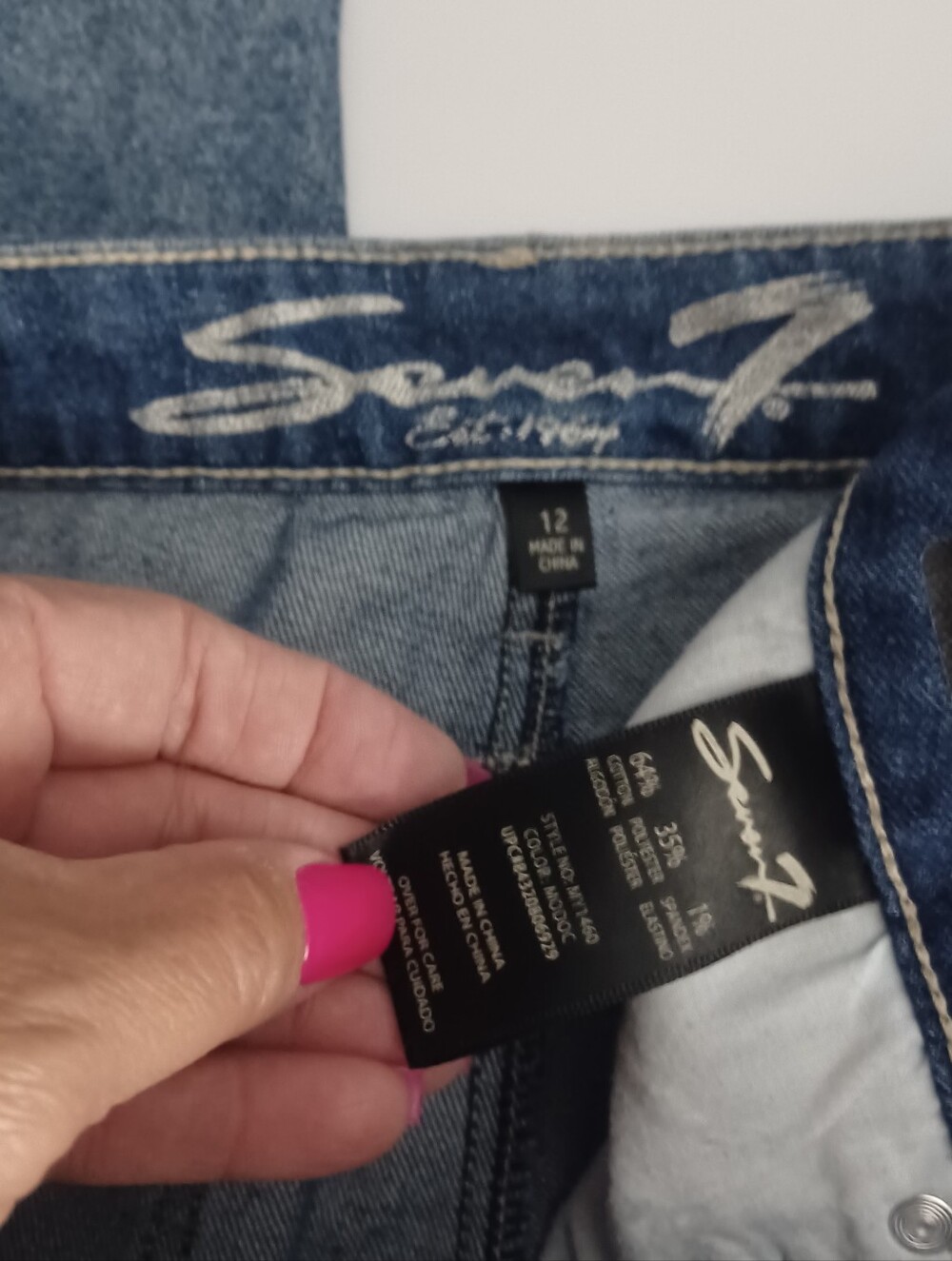 Seven7 Ankle Skinny Cropped Jeans Sz 12 Star Print - Picture 3 of 4